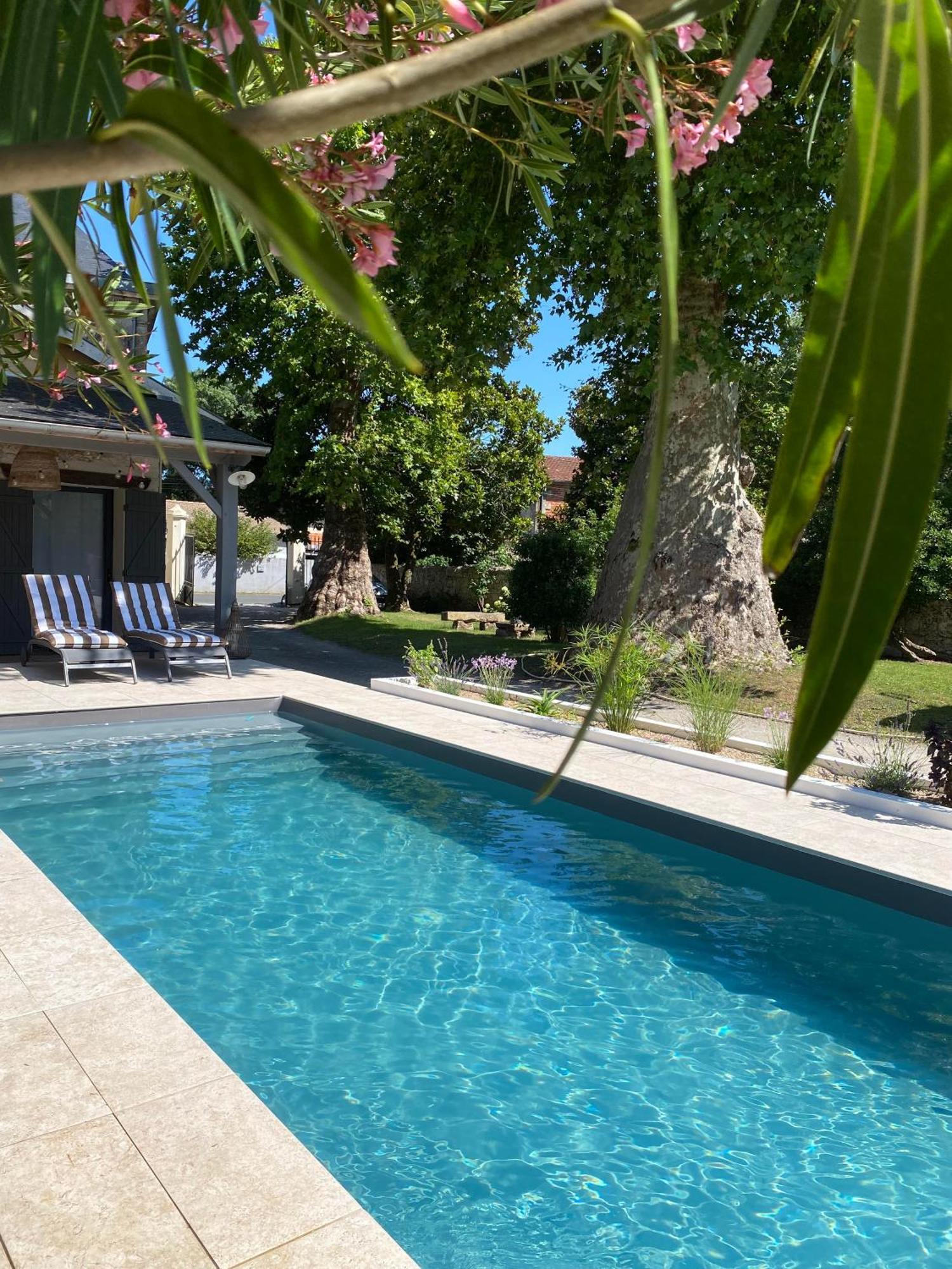 La Maison Reverdi Lamarque Luaran gambar