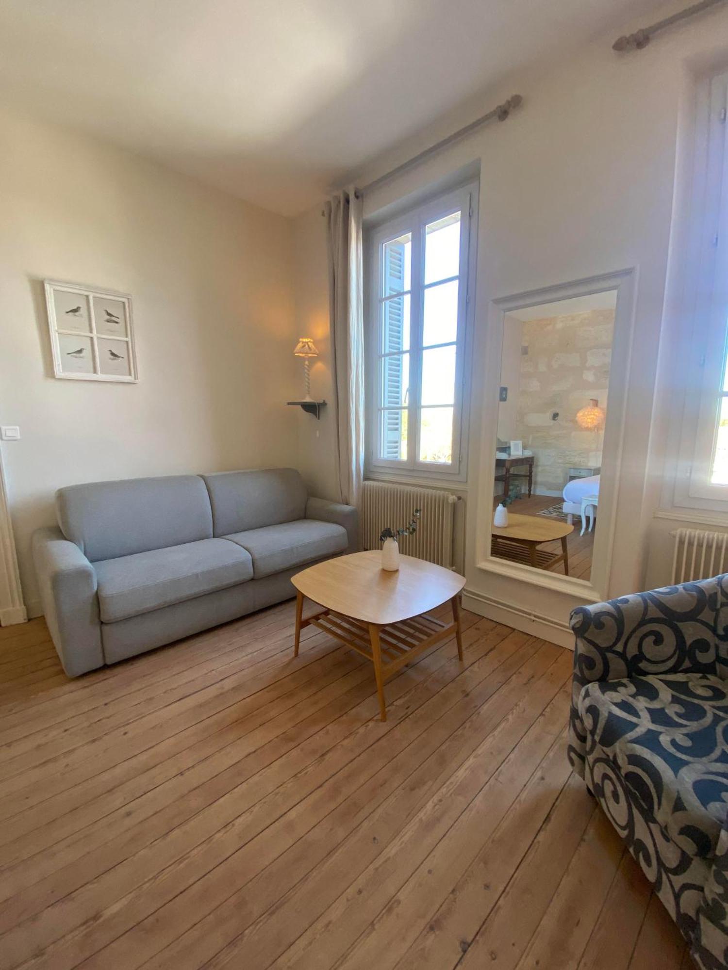 La Maison Reverdi Lamarque Luaran gambar