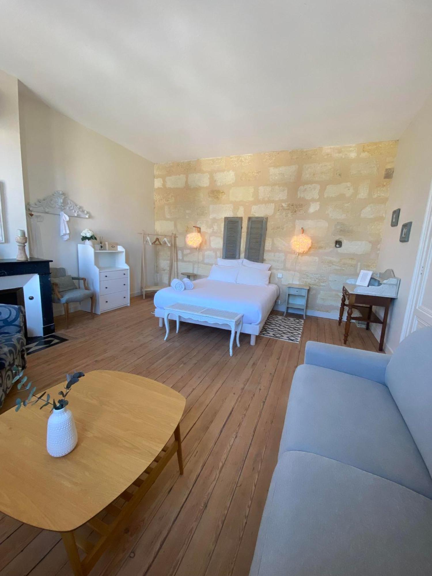 La Maison Reverdi Lamarque Luaran gambar